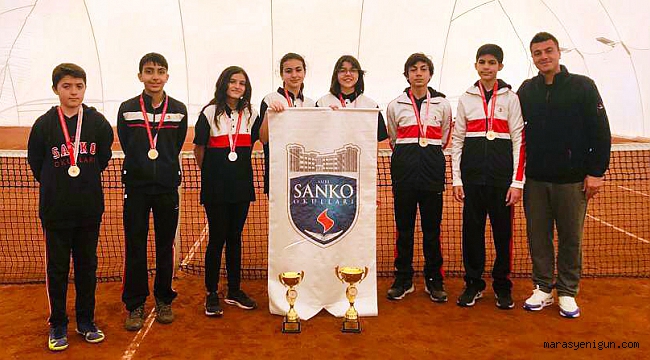 Sanko Okulları Öğrencilerinin Tenis Başarısı