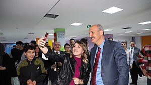 Başkan Okay Gençlik Merkezi Öğrencileriyle Bir Araya Geldi