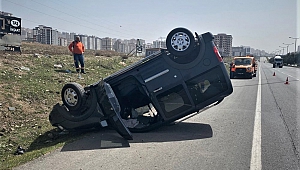 Kahramanmaraş’ta Hafif Ticari Araç Takla Attı: 5 Yaralı