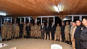 Vali Coşkun, Jandarma Personelimiz Ve Güvenlik Korucularımızla İftar Yaptı