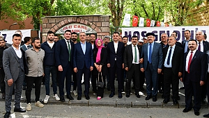 Başkan Güngör Bayram Ziyaretlerine Göksun’da Devam Etti