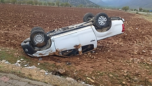 Nurhak’ta kamyonet takla attı: 1 yaralı