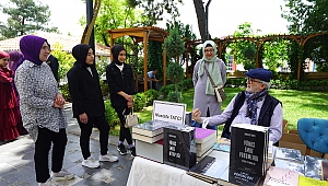 Usta Yazarlar Kahramanmaraşlı Kitapseverlerle Buluştu