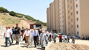 Başkan Güngör Yıldızkent Konutları’nda