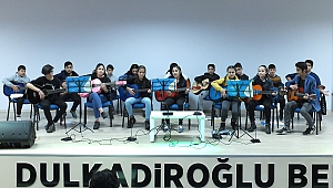 Gençlerden Dulkadiroğlu Gençlik Merkezi Kurslarına Yoğun İlgi