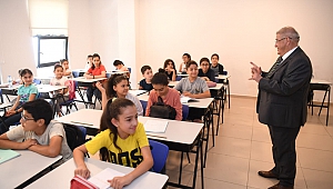 Başkan Mahçiçek, Yaz Kurslarının Açılışına Katıldı