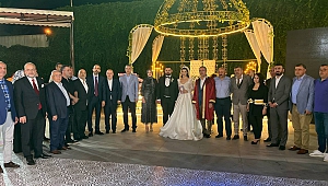 Dalyan ve Kaya ailesinin mutlu günü