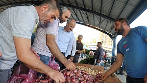 Başkan Okay, Doğukent Pazar'ını Ziyaret Etti