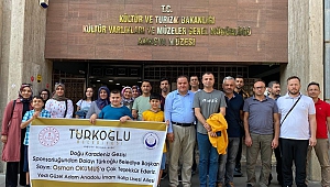 ‘Başkan Okumuş, Bu Defa Başarılı Öğrencilerin Öğretmenlerini Karadeniz Turu ile Ödüllendirdi.'