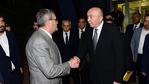 Ak Parti Grup Başkanvekili Mahir Ünal’dan, Rektör Yasım’a “Hayırlı Olsun” Ziyareti
