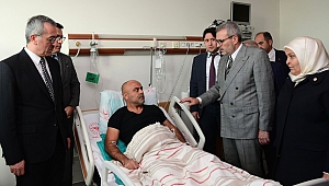 Başkan Güngör, Yaralı Polis Memurunu Hastanede Ziyaret Etti