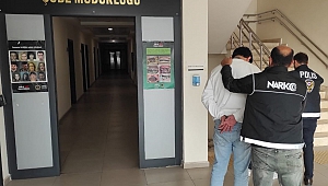 Kahramanmaraş’ta Otomobili Ecza Deposuna Çeviren 2 Kişi Tutuklandı