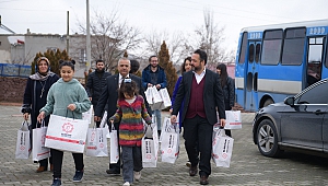 YKM Öğrencilerinden Kardeş Okula Hediye Jesti