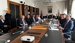 KMTSO Öncülüğündeki İş Dünyası, Devletin Zirvesine Çıkarma Yaptı