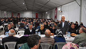 Başkan Güngör İftar Sofrasında Vatandaşlarla Buluştu