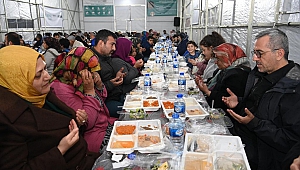 Başkan Güngör, İftarda Gönül Sofralarına Misafir Oldu