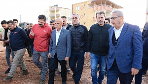 Başkan Güngör, Şiddetli Fırtınanın Vurduğu Pazarcık’ı Ziyaret Etti