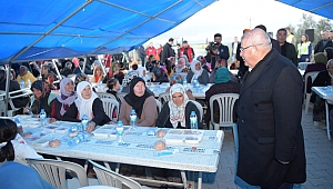 Başkan Mahçiçek, Fatmalı Mahallesi’ndeki vatandaşlarla iftarda buluştu