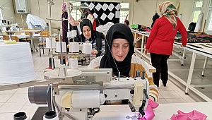 Depremzede kadınlar üreterek iyileşiyor