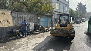 Dulkadiroğlu’nda Moloz Kaldırma Çalışmaları Devam Ediyor