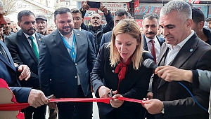 Göksun İyi Parti seçim bürosunu açtı