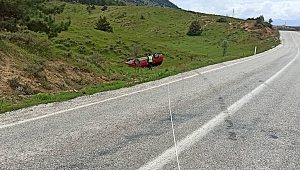 Göksun’da otomobil takla attı: 2 yaralı