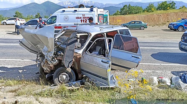 Afşin’de iki otomobil çarpıştı: 1 ölü 7 yaralı