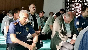 Depremde hayatını kaybeden polisler ve vatandaşlar için mevlit okutuldu