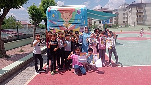 Gezici Kütüphane Ilıca İlkokulu Öğrencilerinin Misafiri Oldu