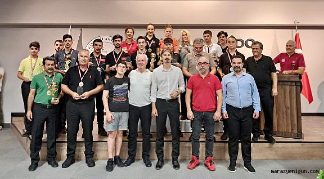 Üç Bant'ta Türkiye Şampiyonasında Kahramanmaraş'a Kupa
