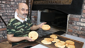 Çörek Ustası Ökkeş Yiğit, “Ocağı Kapatıp Buzun İçine Girmek İstiyorum” dedi.
