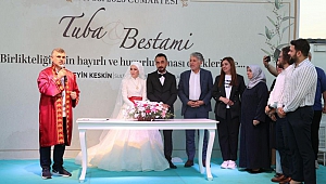 Depremzede Gelin İle Damadın Nikah Töreni Konteyner Kentte Gerçekleşti