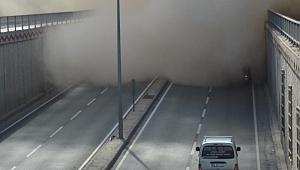 Ağır Hasarlı Binanın Yıkımı Felakete Yol Açıyordu
