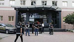 Belediyelere Rüşvet Operasyonunda Servet Çıktı