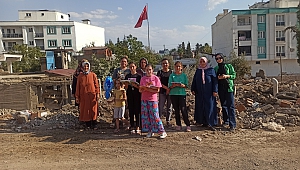Depremde Okulu Yıkılan Mahalleli Yenisinin Yapılmasını İstiyor