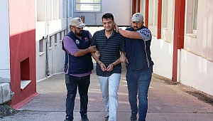FETÖ'den Kesinleşmiş Hapis Cezası Olan Eski Polis Hücre Evinde Yakalandı