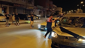 Kendisine Çarpan Aracın Ön Camından İçeri Girdi