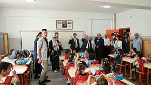 Kitaplar Devletten, Çanta ve Kırtasiyeler Onikişubat Belediyesi’nden