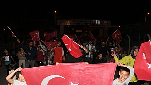 Cumhuriyetin 100. Yılı Konteyner Kentte Kortej Yürüyüşü İle Kutlandı