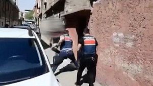 Jandarmadan Cep Telefonu Kaçakçılarına Darbe