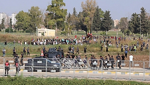 İncirlik Üssü’ne Giremeyen Grup Üs Etrafındaki Tarlaları Ateşe Verdi