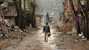 Depremde Yıkılan Tarihi Mekanlar Fotoğraflandı
