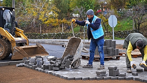 Dulkadiroğlunda Kilit Parke Bakım Çalışmaları Devam Ediyor