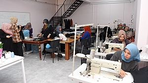 Dulkadiroğlundan Filistinli Çocuklara Kıyafet Desteği