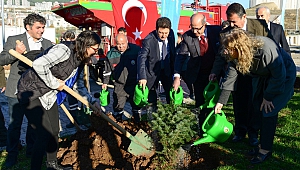 KSÜ’de “Geleceğe Nefes, Cumhuriyete Nefes” Kampanyası İçin Fidan Dikildi