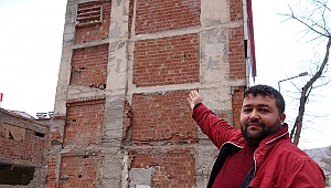 Bina Yıkıldı, Kavanozlar 11 Aydır Yerinde Duruyor