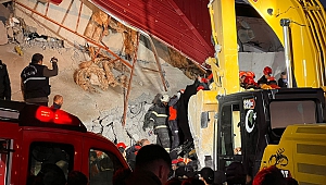 Çöken Binanın Altında Kalan Operatörün Cansız Bedenine Ulaşıldı