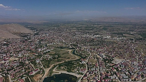 Gürbüz, “Güçlü bir Elbistan’ı bugünden inşa ediyoruz”