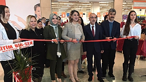 Kahramanmaraş'ta 'Geri Dönüşümden Sanata' Resim Sergisi