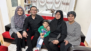 Ev anahtarını alan depremzede: